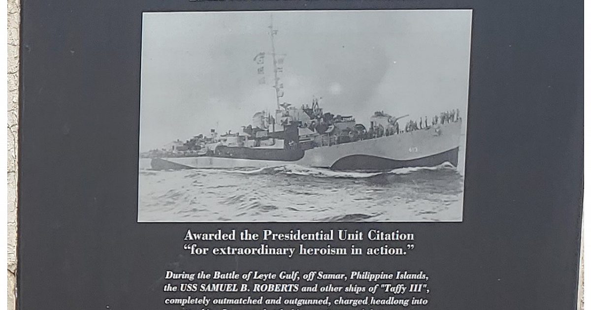 USS Samuel B. Roberts (DE-413) | National Museum Of The Pacific War